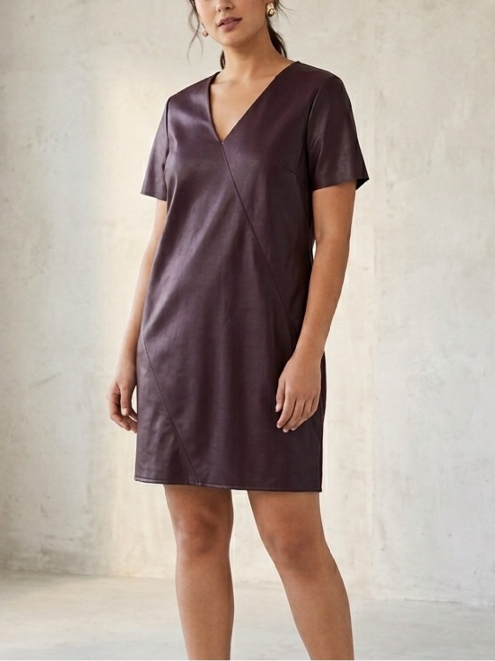 Calvin Klein Faux Leather V-Neck Shift Dress Burgundy Wine Purple Size Medium